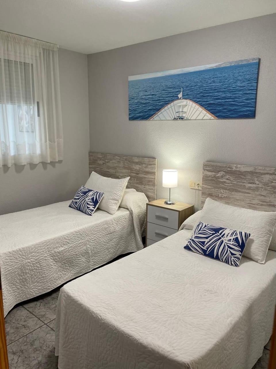 Apartamento en Plaza Triangular y muy cerca de la playa Apartment in Benidorm