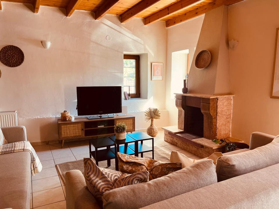 TV and multimedia, Living room, flat iron