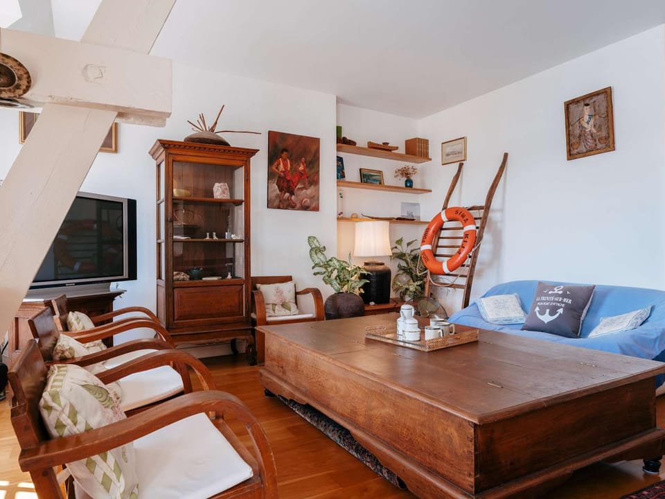 La Trinité/Mer, appt spacieux 4p, 100m², 3 ch, wifi, animaux admis - FR-1-477-79 Apartment in Carnac