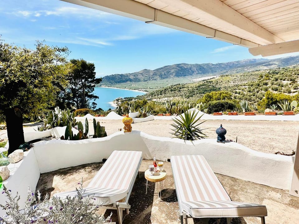 Balcony/Terrace, Sea view, sunbed