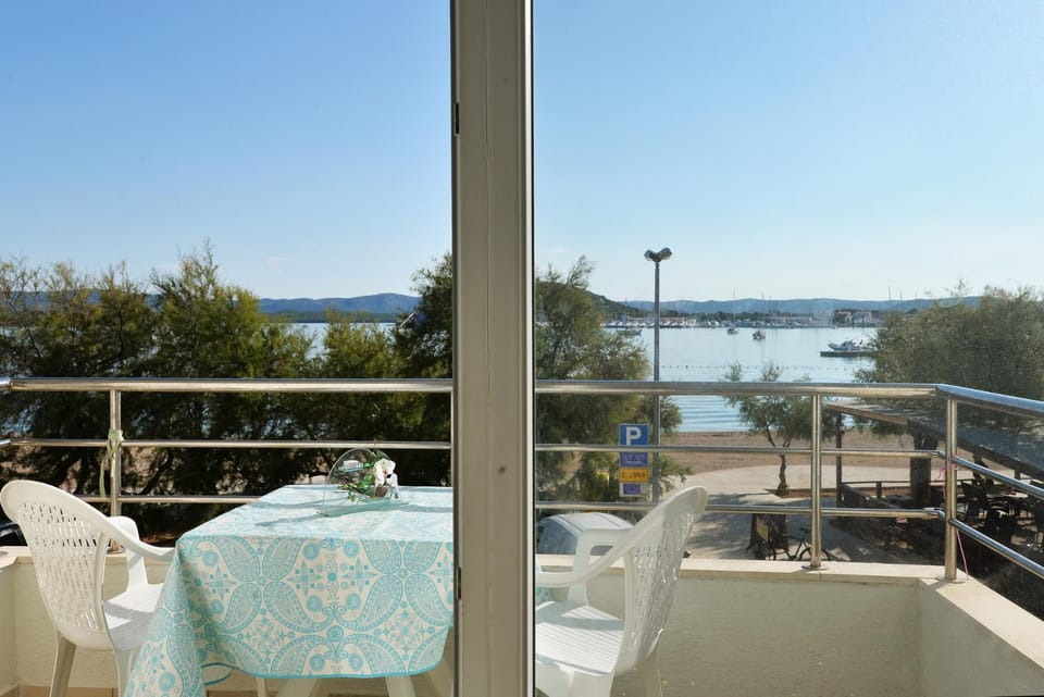 Apartman Lunga, Murter Apartment in Murter