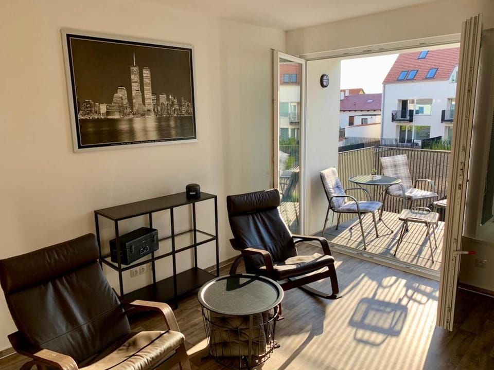 Balcony/Terrace, Seating area, Inner courtyard view