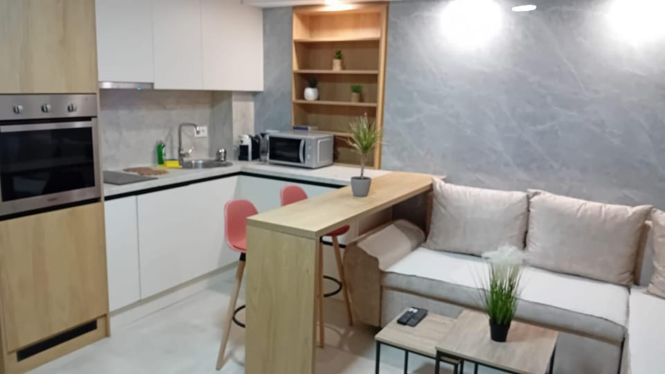 Square Point Apartments Apartment in Dobrota