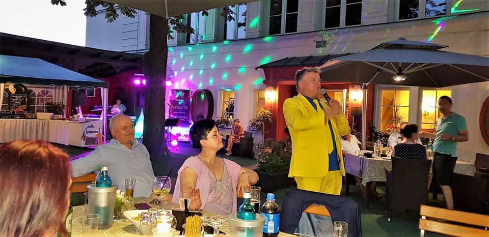 Garden, Balcony/Terrace, Banquet/Function facilities, Evening entertainment, Garden view, Family