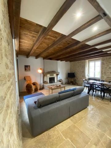 Maison du Tamaris House in Bourgogne-Franche-Comté