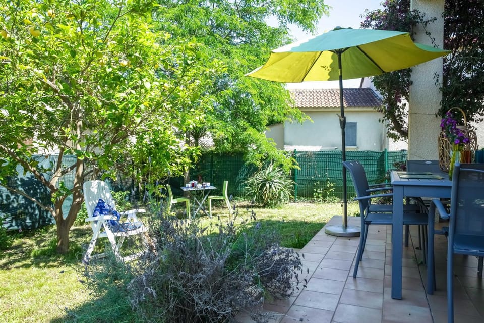 Garden, Garden view