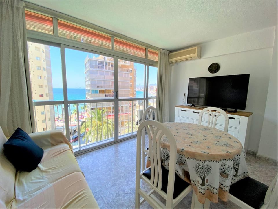 Living room, Sea view