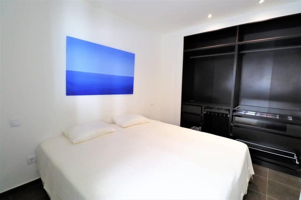 Hoyo 19 House in Marbella