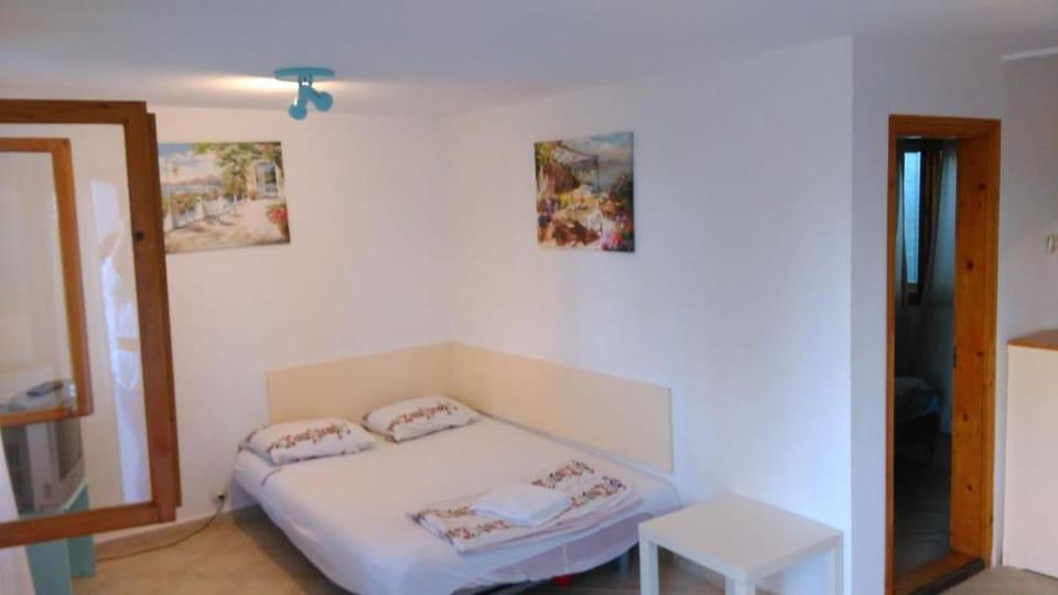 Cozy Studio #2, with terrace Apartment in Dobrich Province, Bulgaria