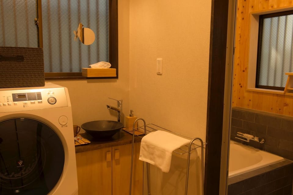 SyukuyaYokohama Main Building 2F - Vacation STAY 82577 Bed and Breakfast in Yokohama