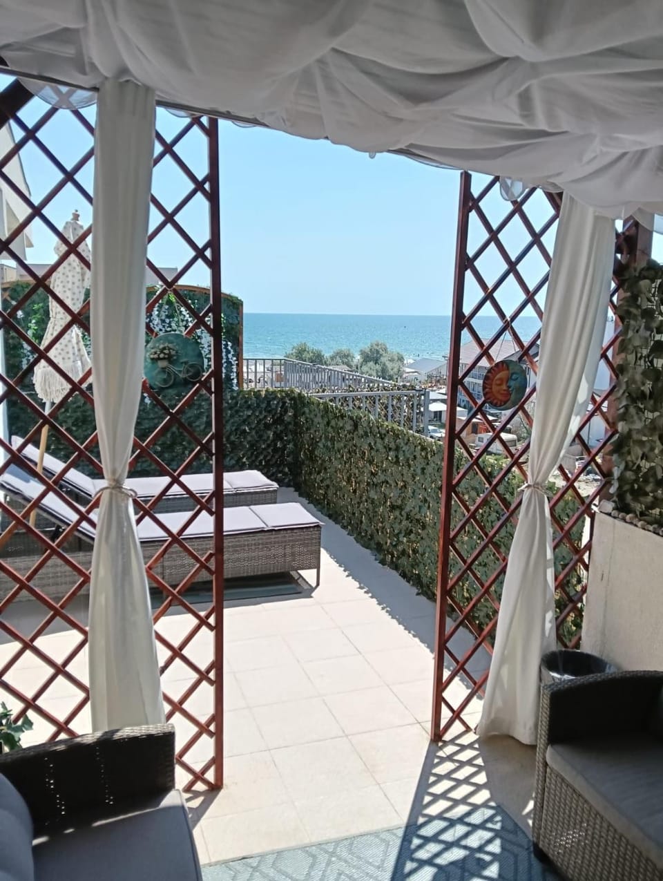 Studio Blue Apartment in Constanța County
