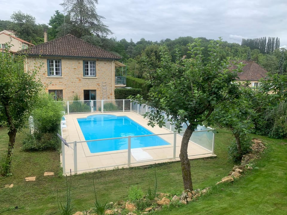 Garden, Swimming pool