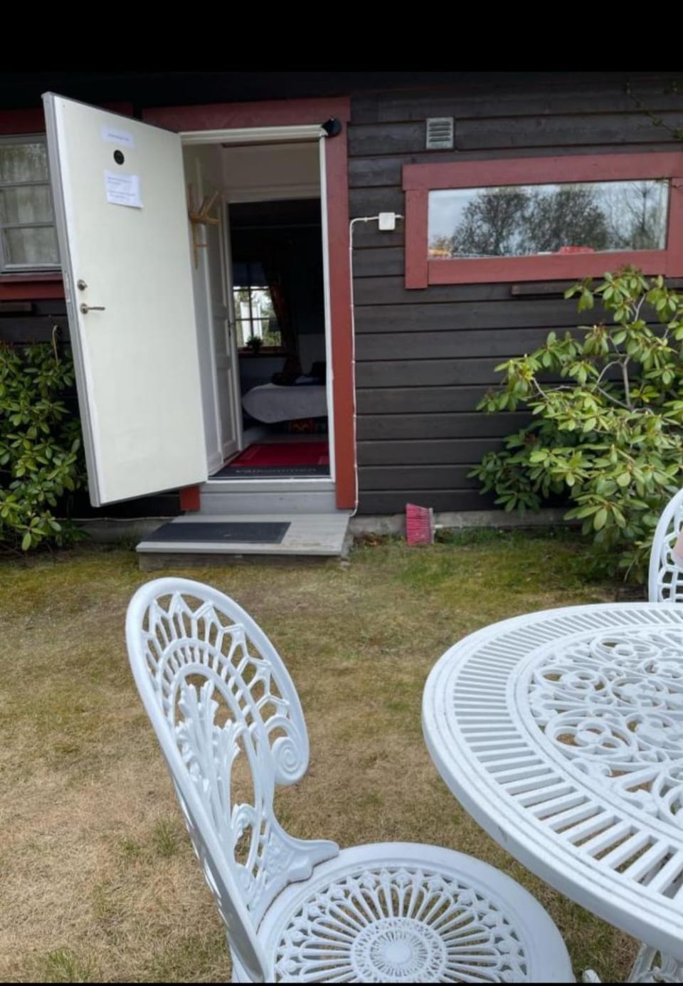 Cosy non smoking Cabin close to beach,Alnö Cabin in Sweden