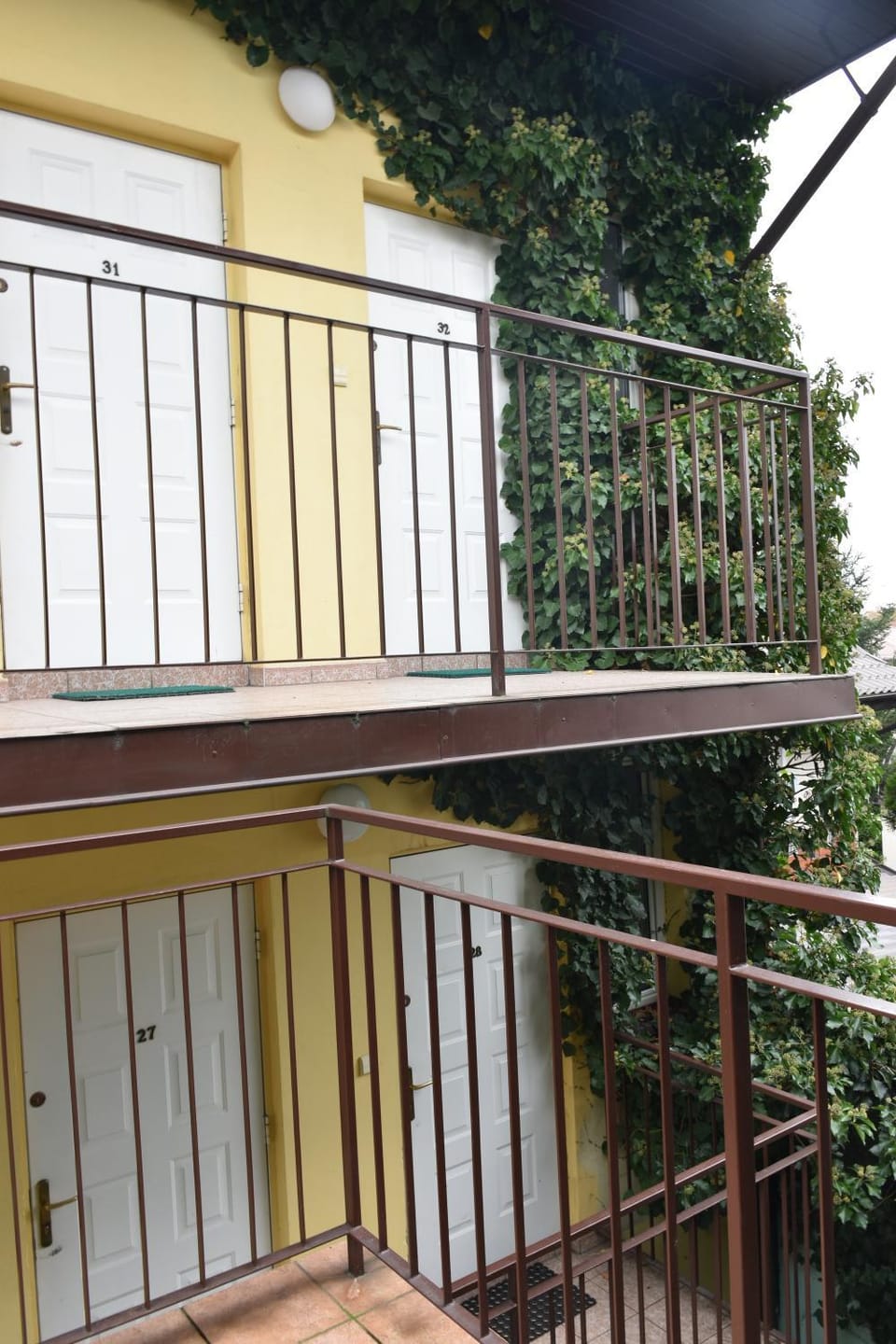 Property building, Balcony/Terrace