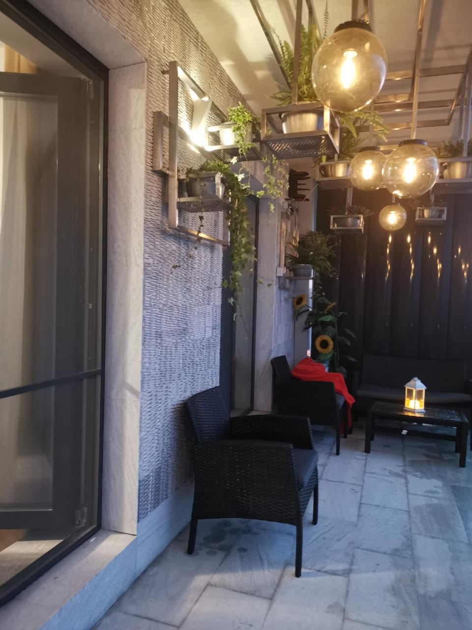 MaraVali Seaview Mamaia Apartment in Constanta