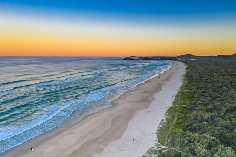 Cotton Beach 94 Spacious Apartment with Bush View - Beachfront Complex with Pool Apartment in Tweed Heads