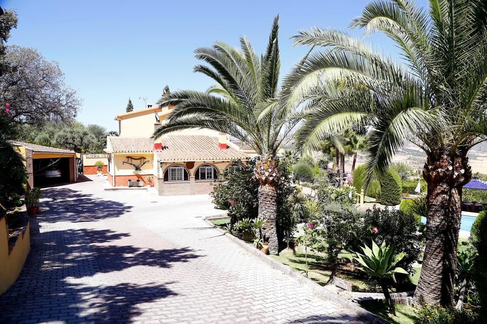 Finquilla Caromar House in Alhaurín de la Torre