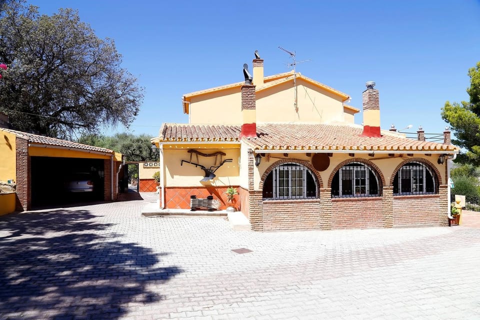 Finquilla Caromar House in Alhaurín de la Torre