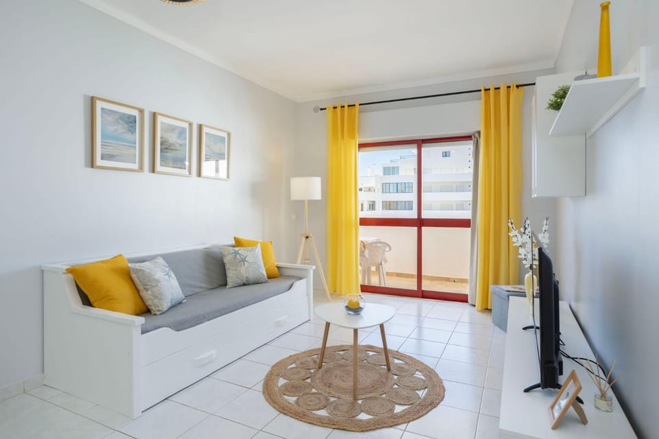 Centralgarve - 1 Bedroom Apartment Near the Beach in Quarteira - Anglo Atlântico Apartment in Quarteira