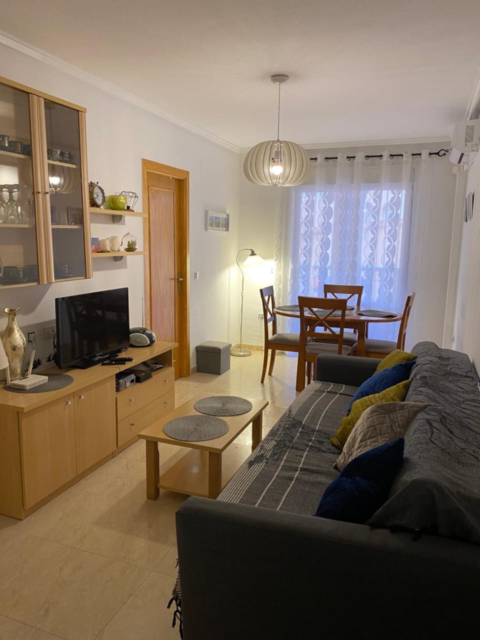 Amazing 2-bedrooms apartment with pool Torrevieja center Apartment in Torrevieja