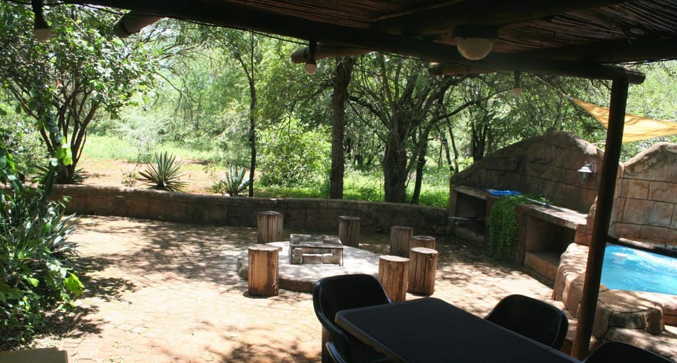 Natural landscape, Summer, Dining area, Swimming pool