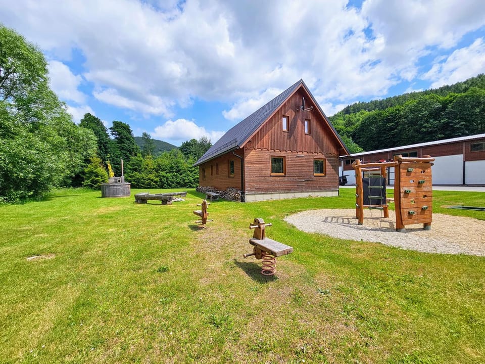 Apartmány Ski areal Kareš Apartment in Lower Silesian Voivodeship