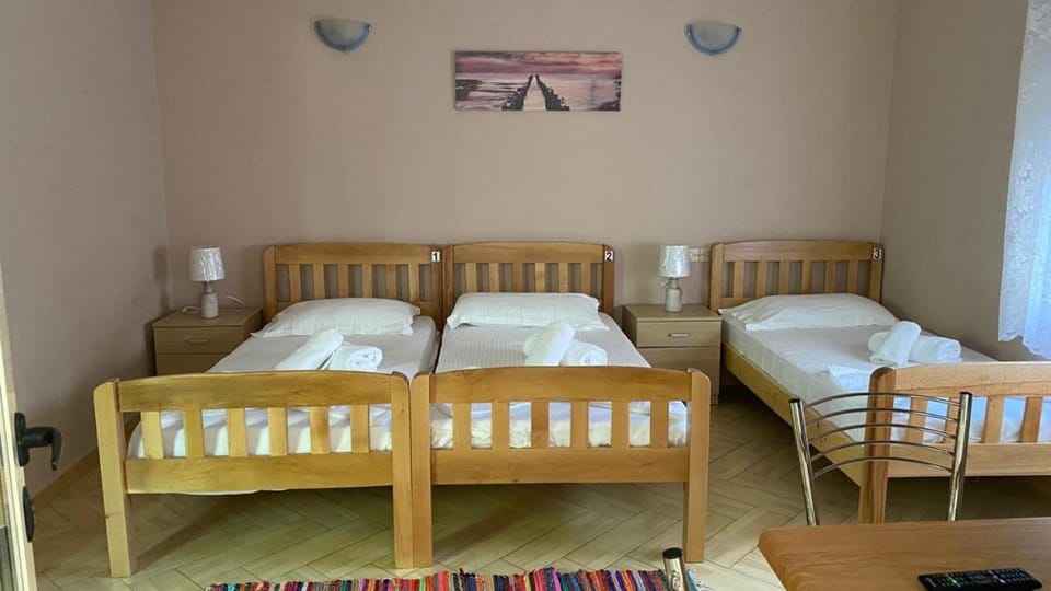 Hotel Durres Vila 53 Bed and Breakfast in Tirana County, Albania