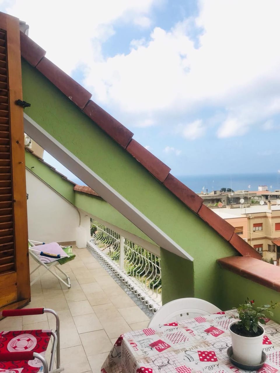 Day, Natural landscape, View (from property/room), Balcony/Terrace, Dining area, Sea view