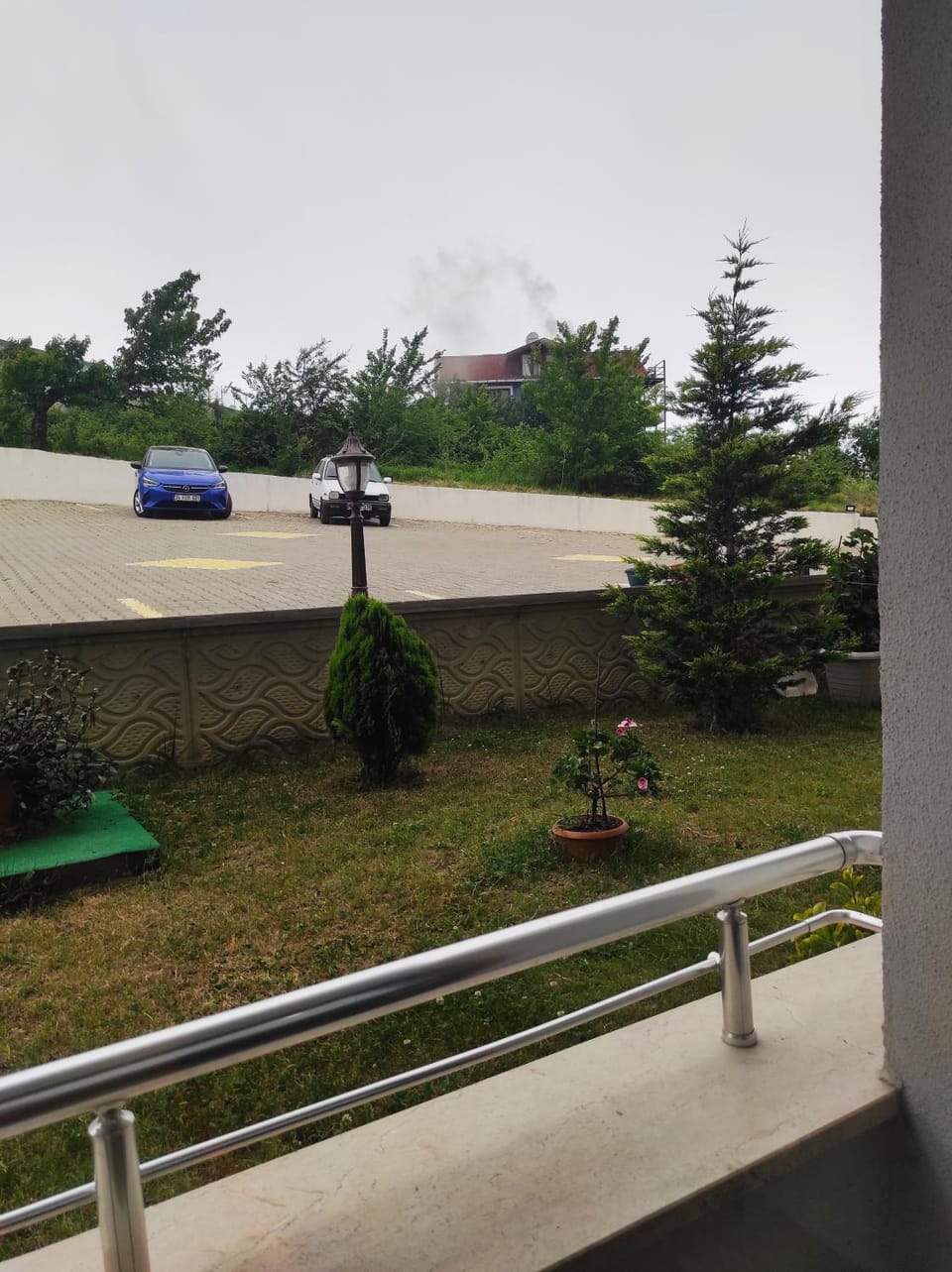 Balcony/Terrace, Garden view