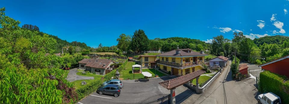Apartamentos La Huerta de la Torre Apartment in Asturias