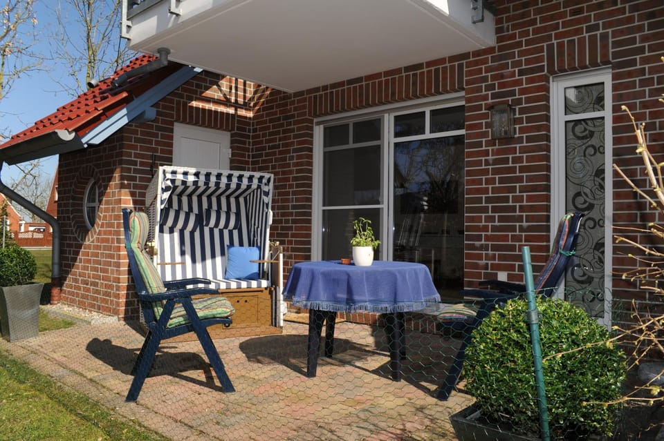 Property building, Balcony/Terrace