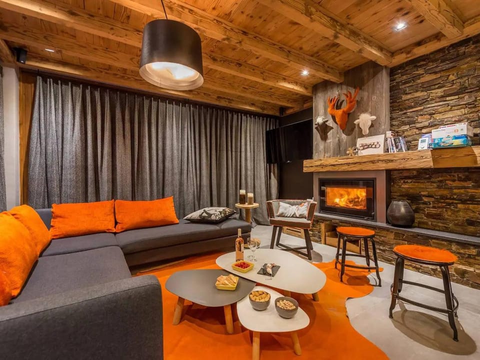 Duplex luxe 10 pers à Val Thorens, cheminée, skis aux pieds - FR-1-545-4 Apartment in Les Allues