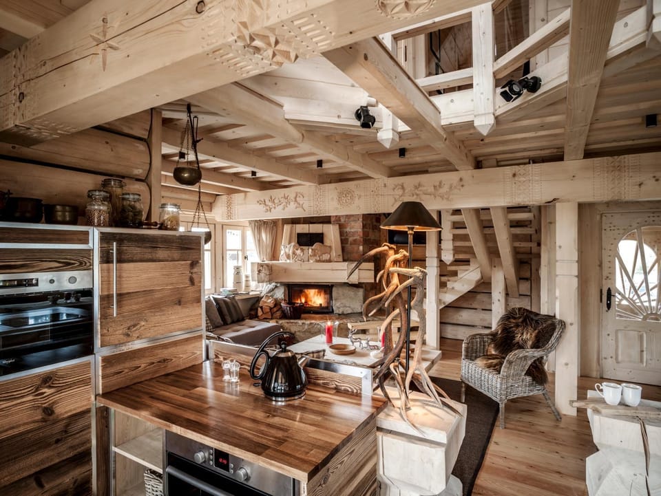 Living room, fireplace