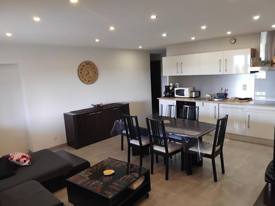 Gîte chez Laurence Apartment in Neuchâtel, Switzerland