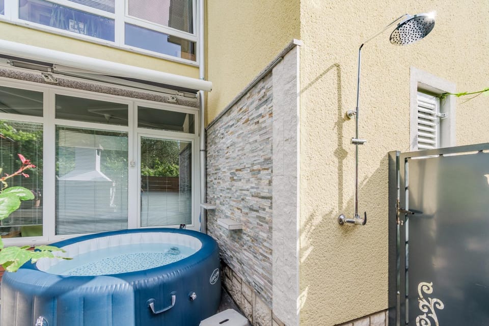 Property building, Garden, Open Air Bath