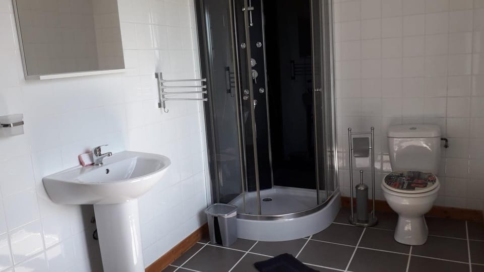 La Maison en Cézallier - Purple Apartment in Auvergne-Rhône-Alpes