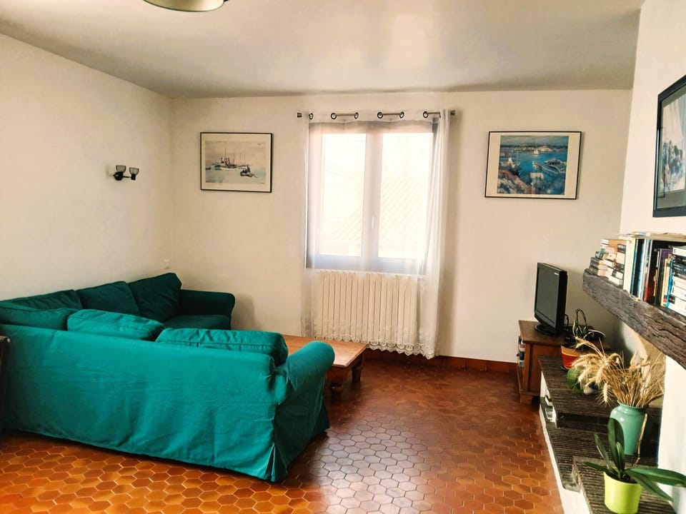 Spacieux appartement proche centre et piscine Apartment in Occitanie