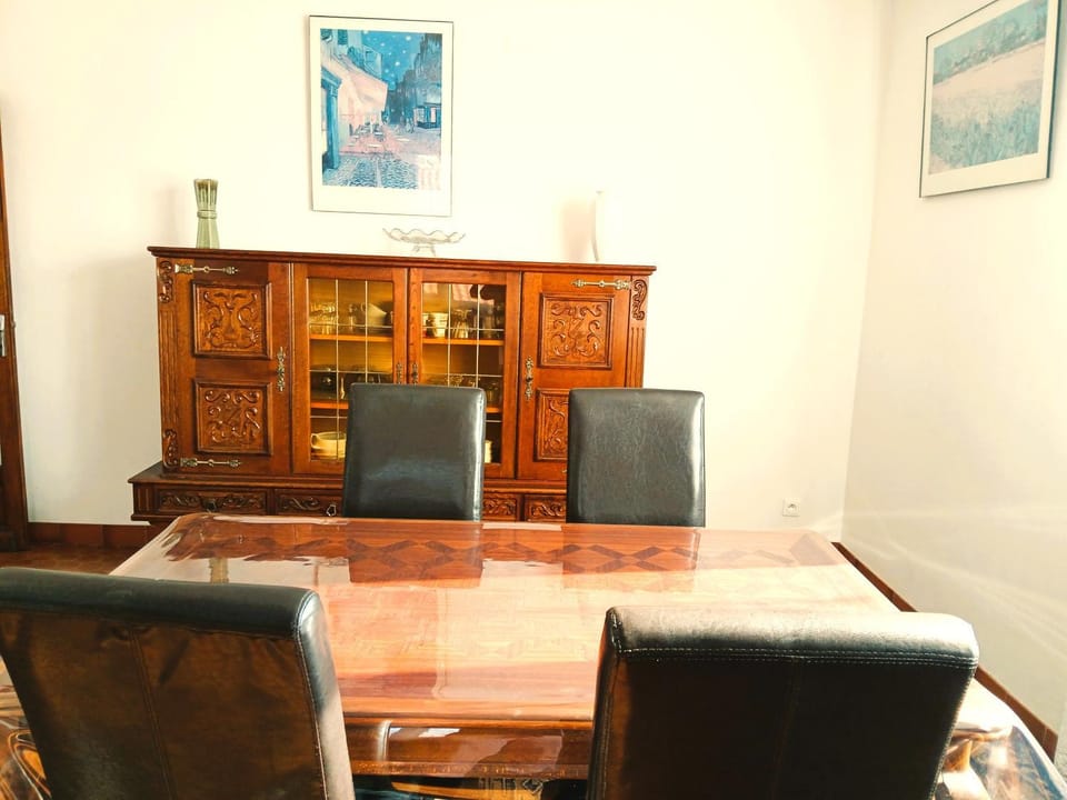 Spacieux appartement proche centre et piscine Apartment in Occitanie