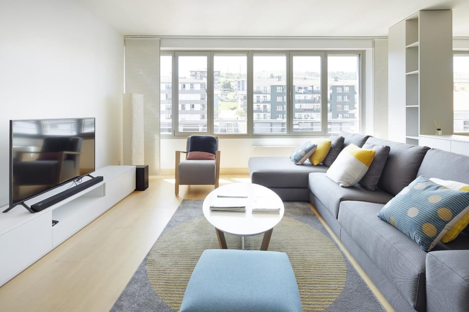 Communal lounge/ TV room, Living room