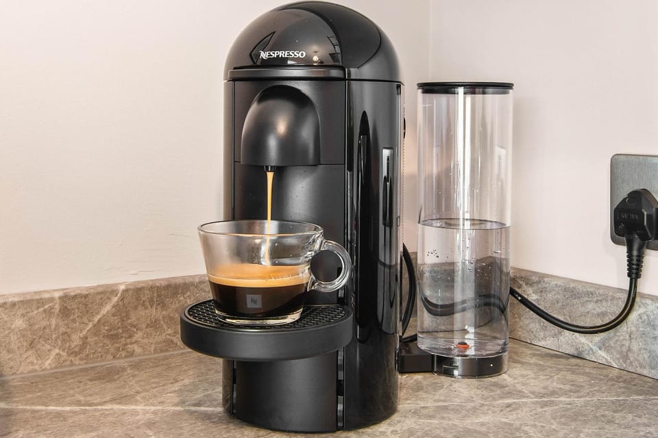 Spacious & Cosy, Netflix, Parking, Colindale Station Apartment in Edgware