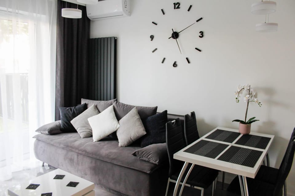 Apartament Wrocław Centrum Galeria Magnolia Apartment in Wroclaw