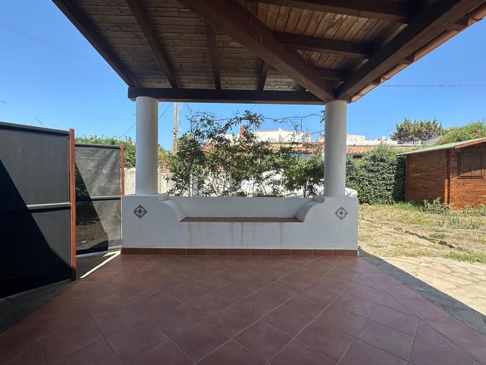 Villa by the Vulcano - 70mq plus large garden and patio House in Sicily