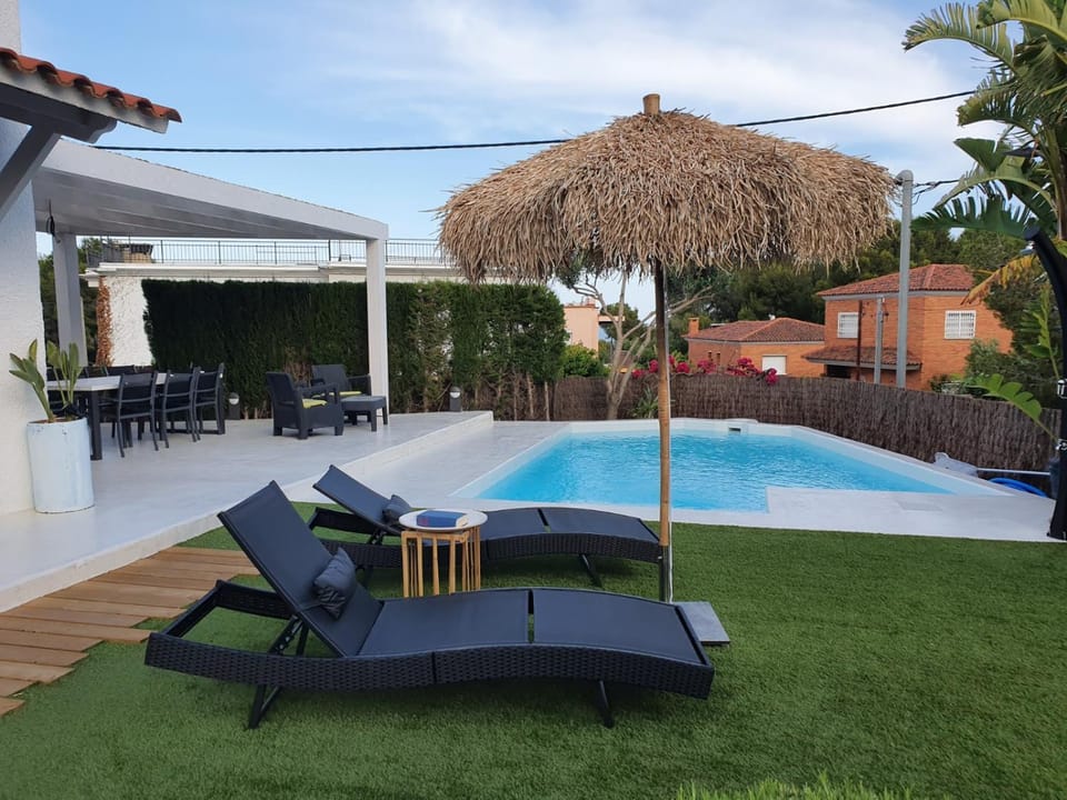 MAS BLANC House in Baix Penedès