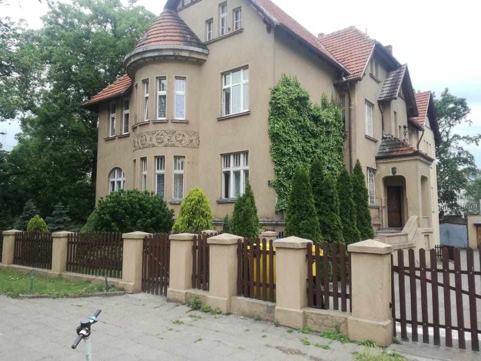 Apartament w kamienicy Apartment in Greater Poland Voivodeship