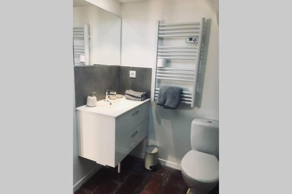 Toilet, Bathroom