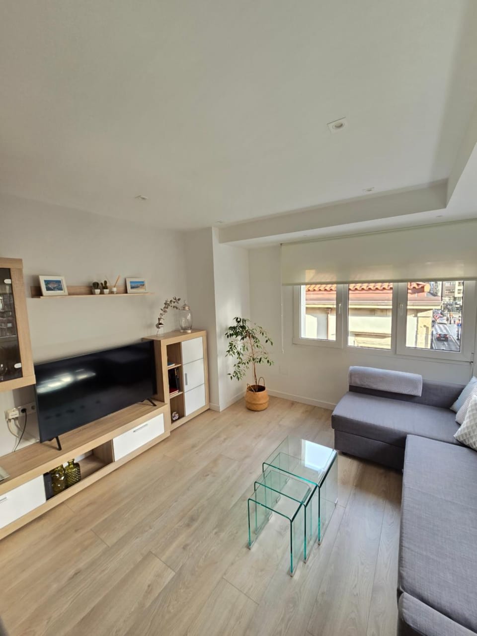 Communal lounge/ TV room, TV and multimedia, Living room