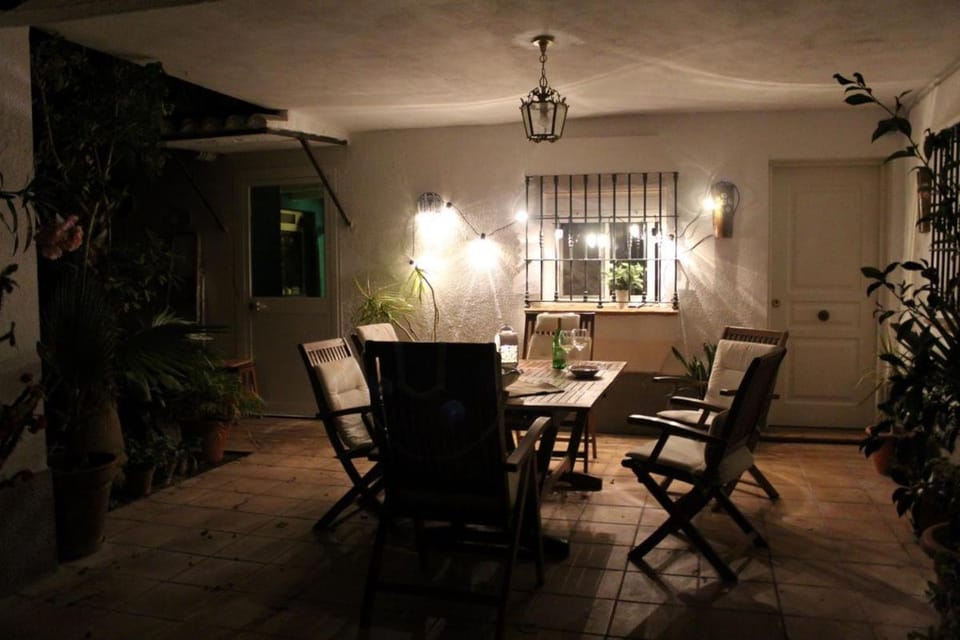 Villa andaluza en zona Playa Barrosa con piscina y barbacoa Villa in Chiclana de la Frontera