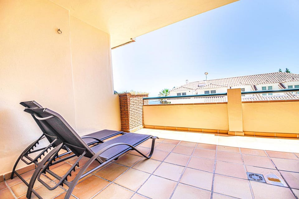 Estupendo apartamento con vistas al mar Apartment in Benalmadena