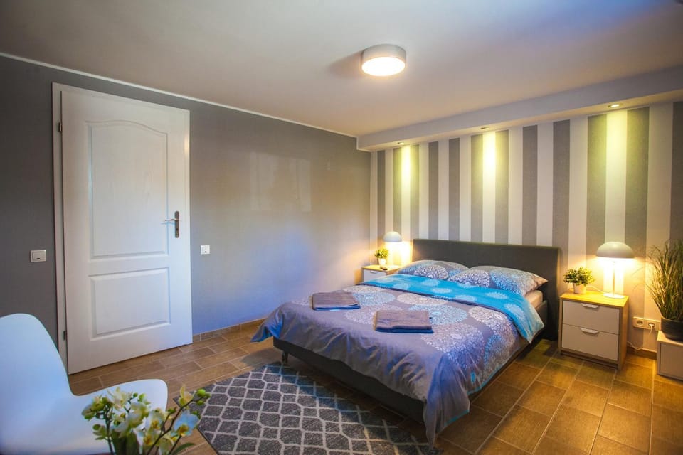 Noclegi Miodowa Near By The Beach Gdynia – Orłowo Apartment in Pomeranian Voivodeship