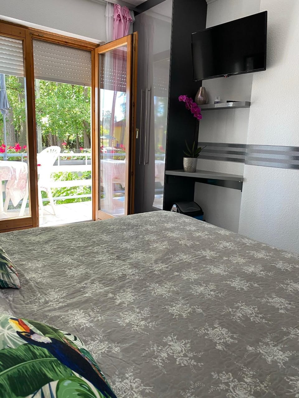 Pearl Home Siofok Bed and Breakfast in Siófok